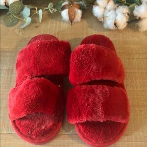 Plush Faux Fur Double Strap Slide Slippers NWOB